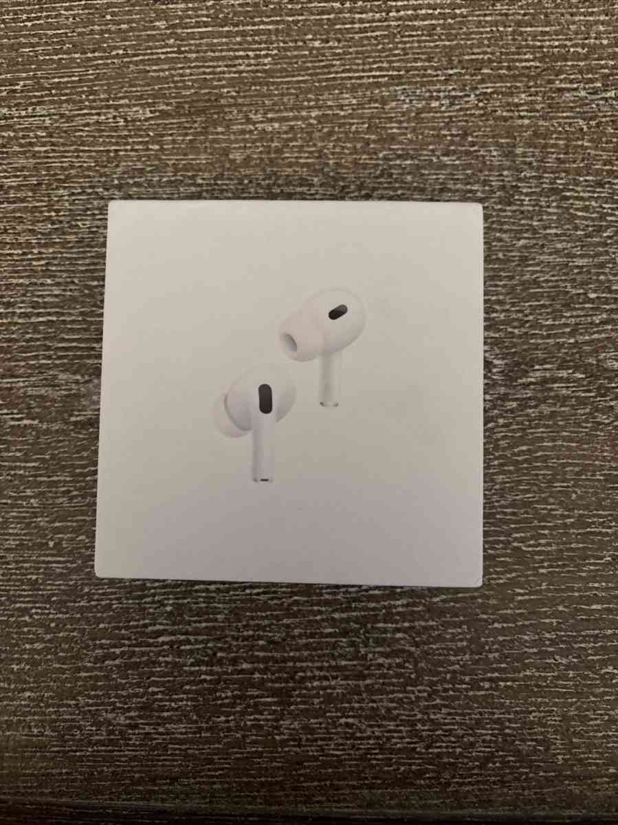 AirPod pros - Gilbert, Arizona - FleaMarketBay