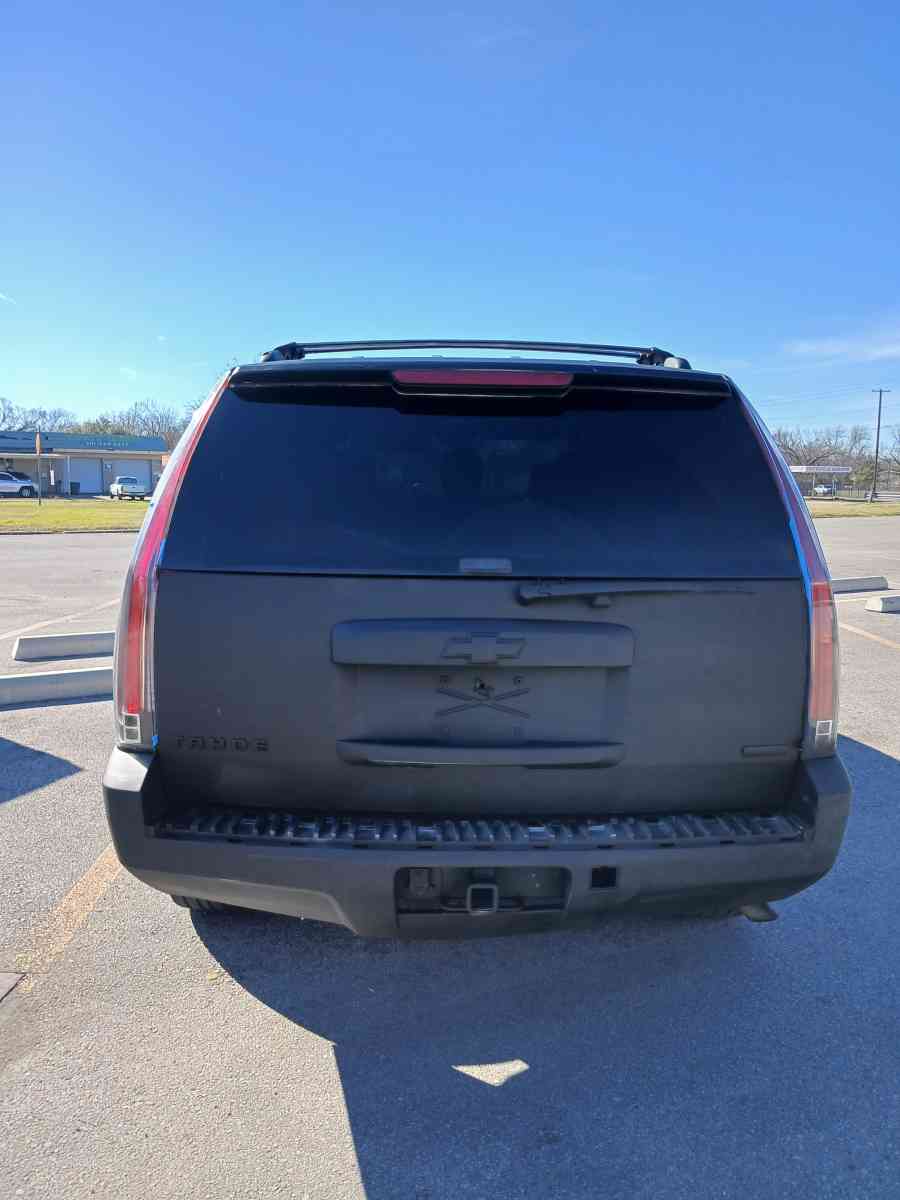 2009 Tahoe - Dallas, Texas - FleaMarketBay