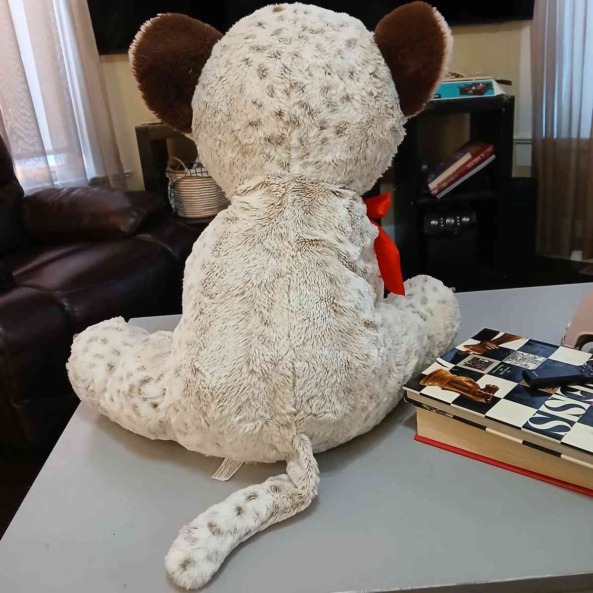 XL Leopard Plush Toy 25 inches Sitting - Indianapolis, Indiana - FleaMarketBay