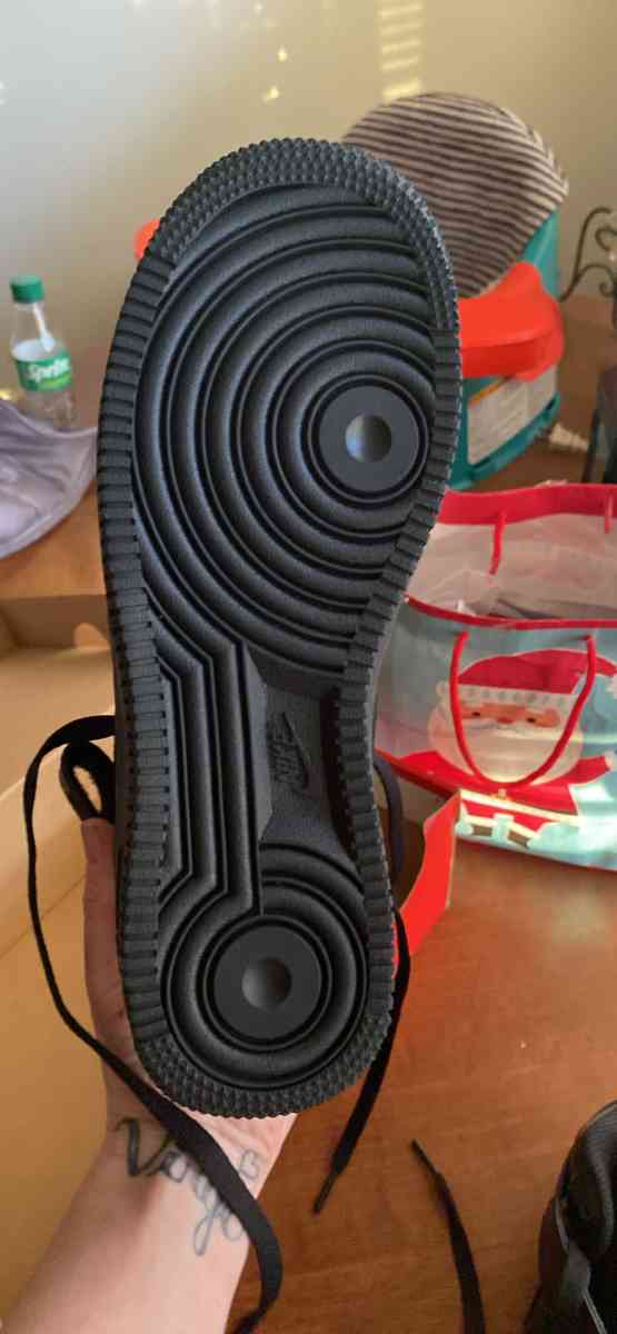 black Air Force brand new - Eminence, Kentucky - FleaMarketBay