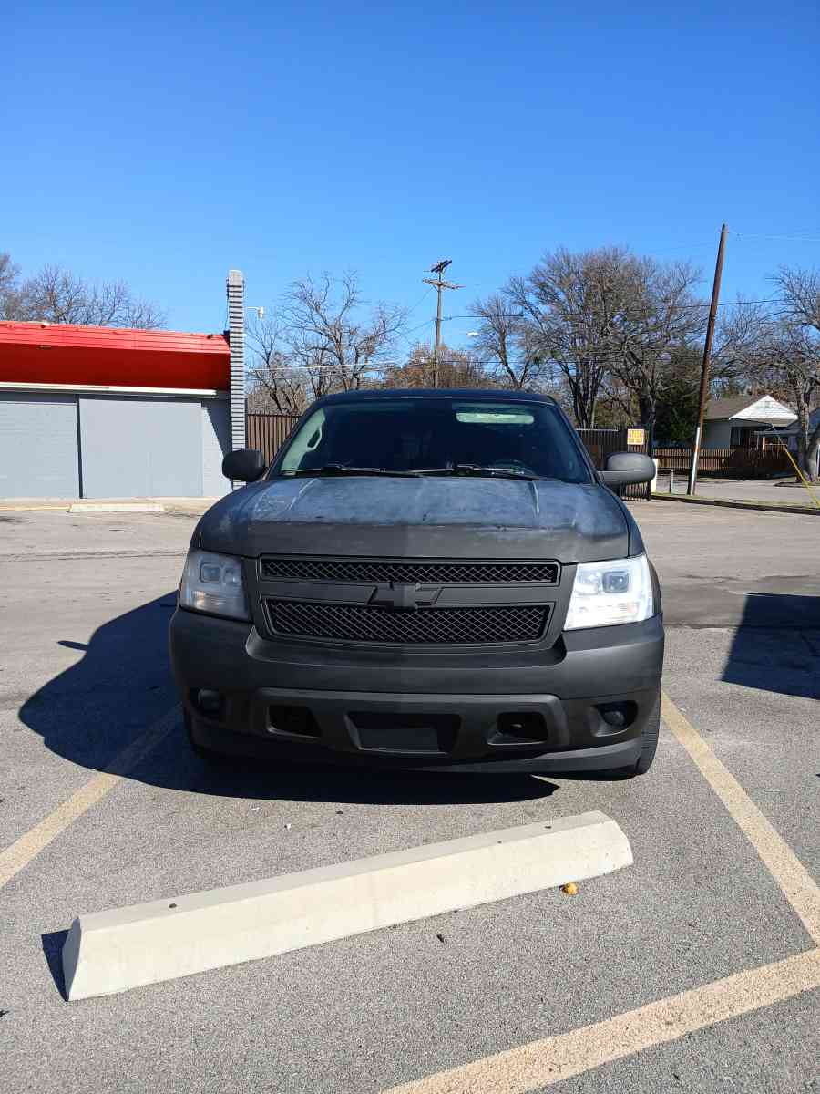 2009 Tahoe - Dallas, Texas - FleaMarketBay