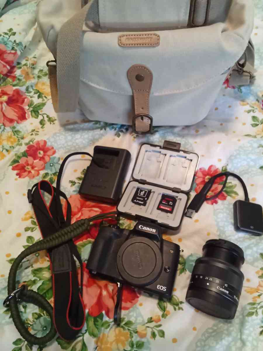 Canon EOS M50 Mark ii mirrorless 4k camera - Valdosta, Georgia