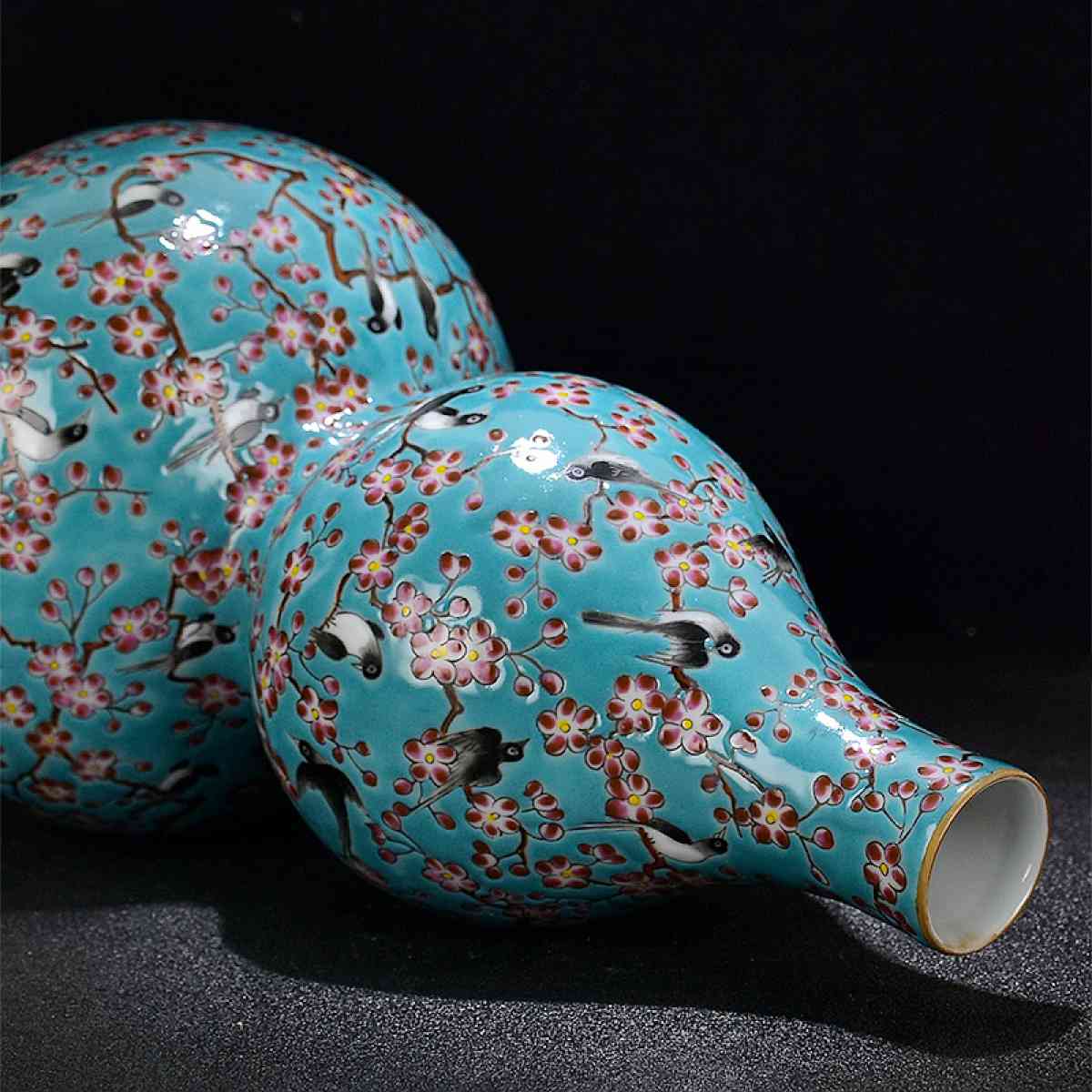 Chinese handpainted famille rose porcelain vase antique porc - Alicia, Arkansas - FleaMarketBay