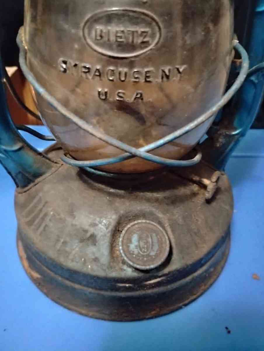 old oil lamp bietz brand - Vine Grove, Kentucky - FleaMarketBay