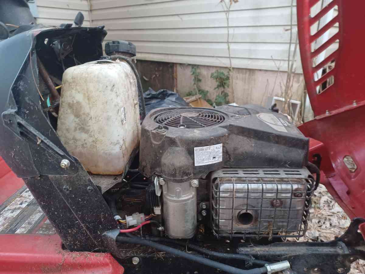 YardMachine Riding Lawnmower - Harpers Ferry, West Virginia - FleaMarketBay