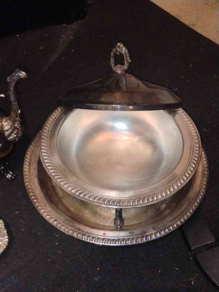 Silver Serving Ware - Arlington, Texas - FleaMarketBay