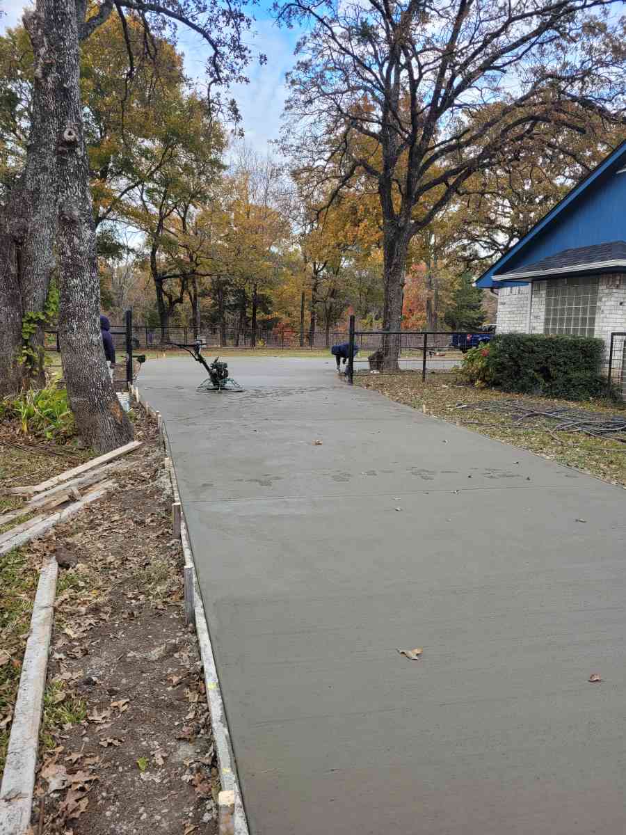 concrete services - Dallas, Texas - FleaMarketBay