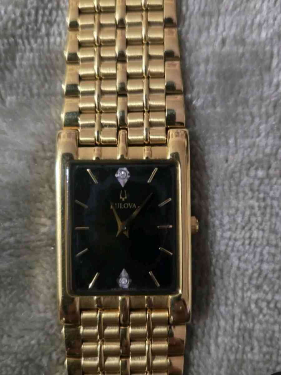 Bulova Gold Introducing Modern Quadra - Hialeah, Florida - FleaMarketBay