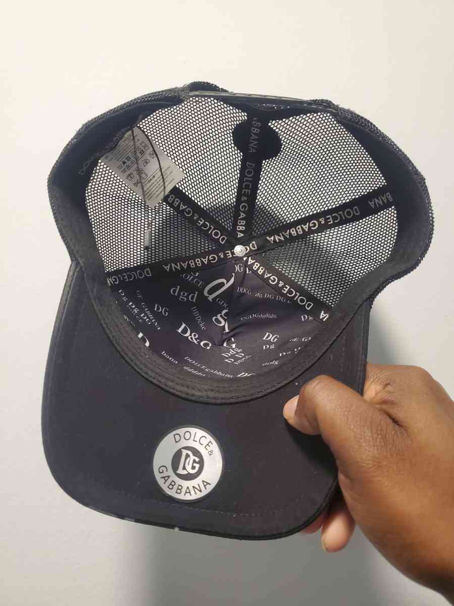 Dolce  Gabbana snapback - Chester, Virginia - FleaMarketBay