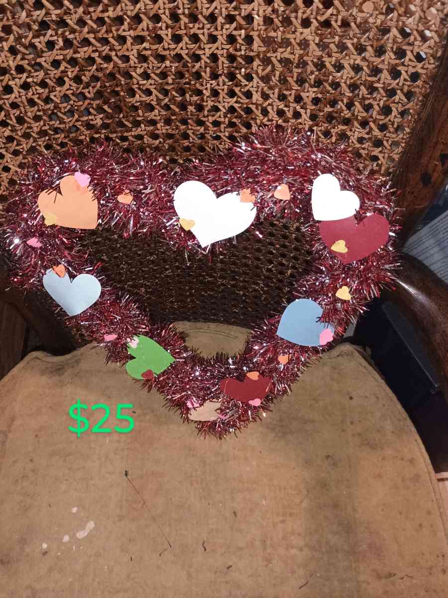 Holiday Handmade Wreaths - Fremont, Nebraska - FleaMarketBay
