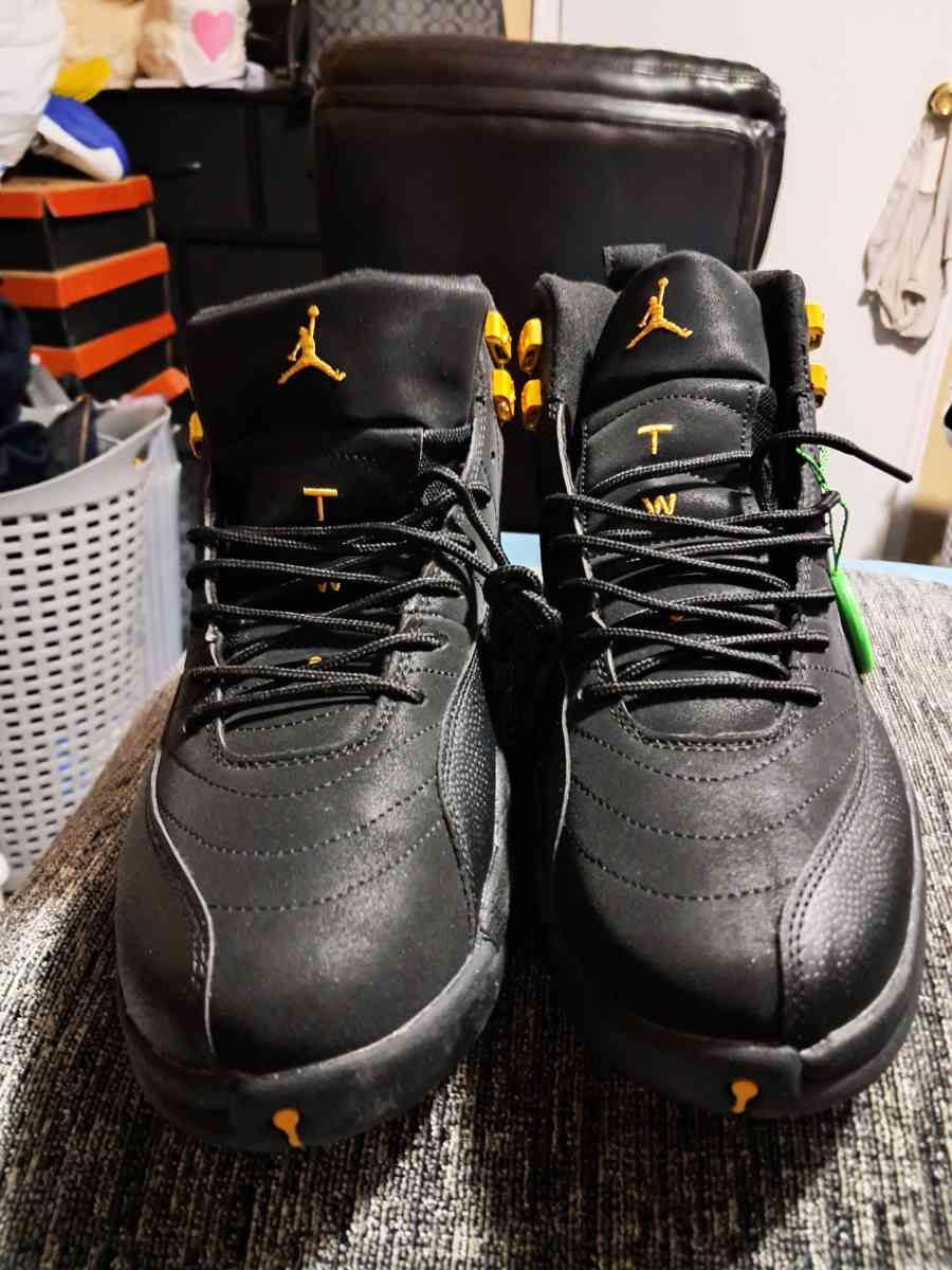 Jordan retro 12s black taxi - Milton, West Virginia - FleaMarketBay