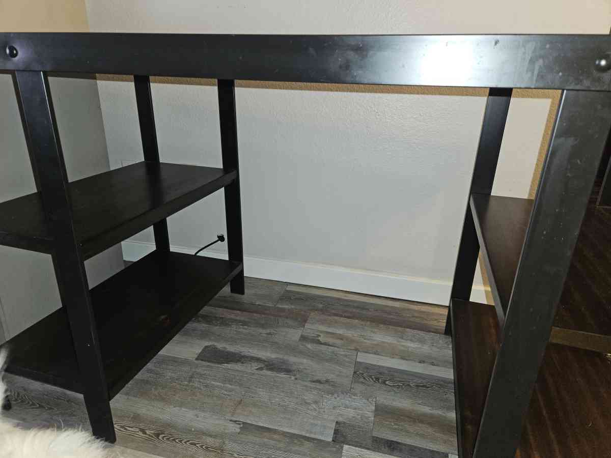 marble top desk - Aurora, Colorado - FleaMarketBay