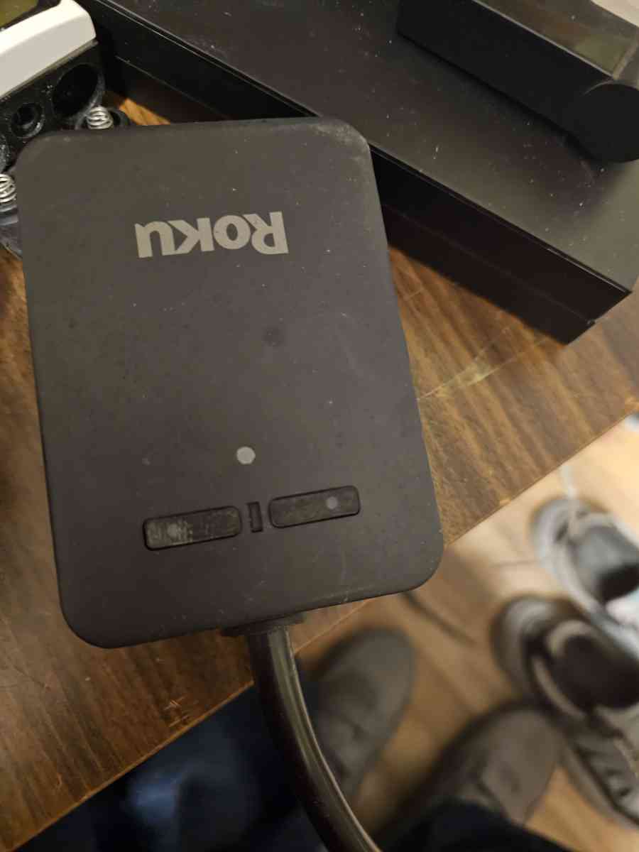 roku outdoor plug - Panama City, Florida - FleaMarketBay