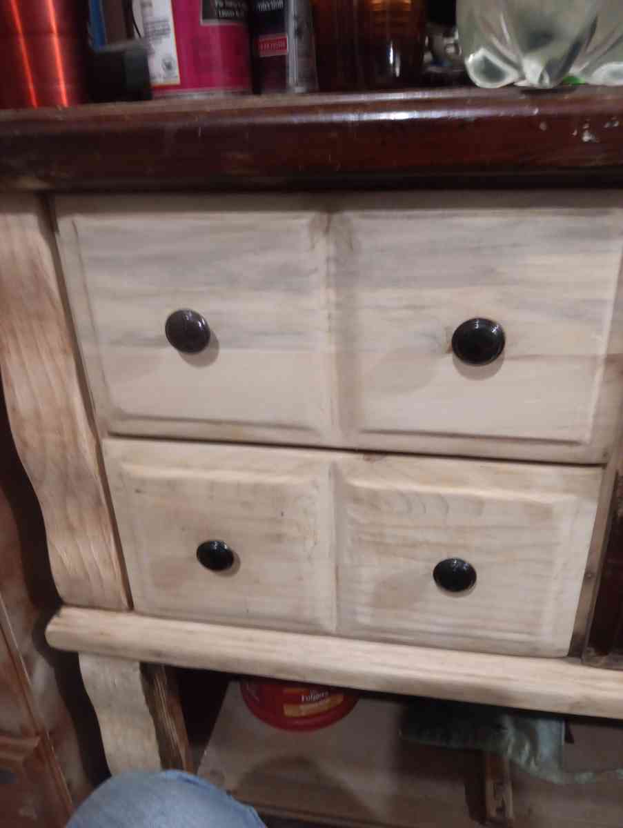 Whitesrefurbishedfurniture