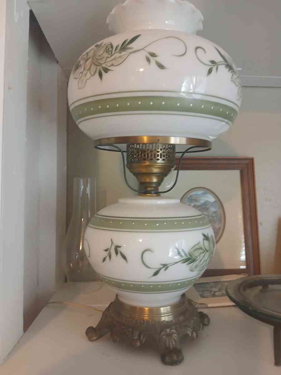 lamps lamps lamps - Huntsville, Alabama - FleaMarketBay