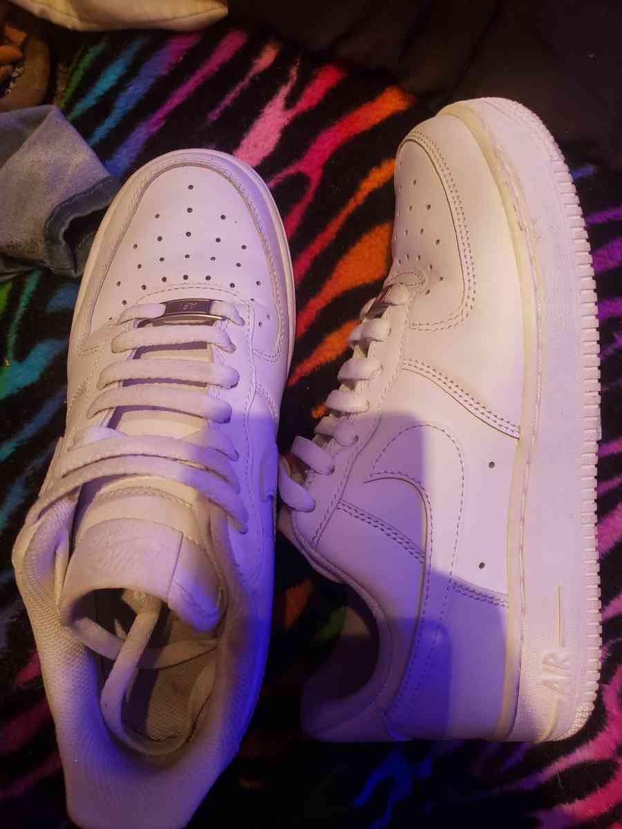 Nike Air force 1s size 7