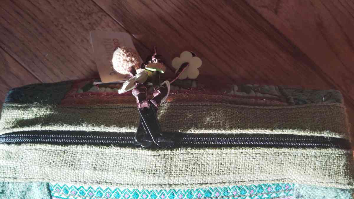 Womens medium size NWT Fashion Compassion Handcrafted Ethnic - Philadelphia, Pennsylvania - FleaMarketBay