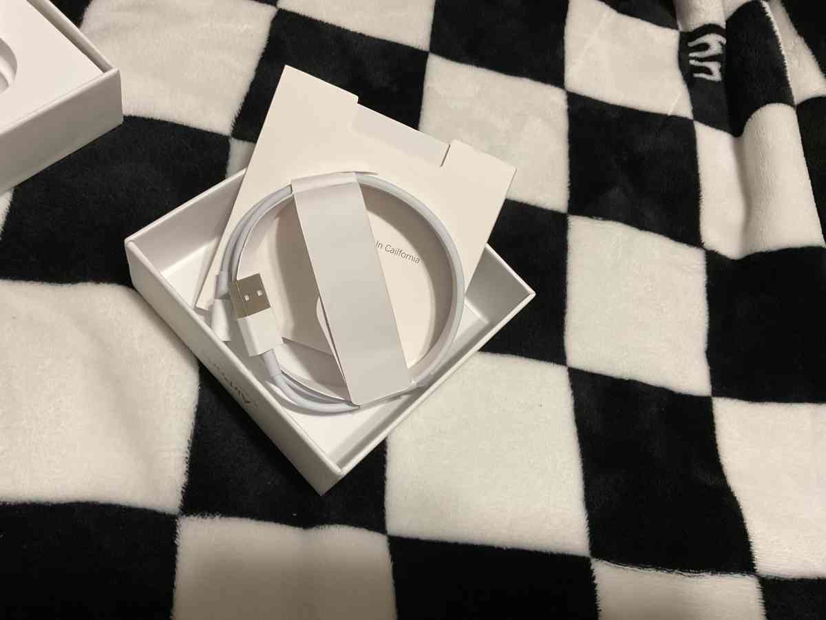 AirPods 4 generation - Columbus, Ohio - FleaMarketBay