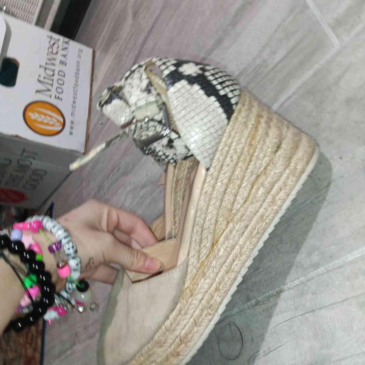 stylish cute espadrilles for any occasion - Savannah, Georgia - FleaMarketBay