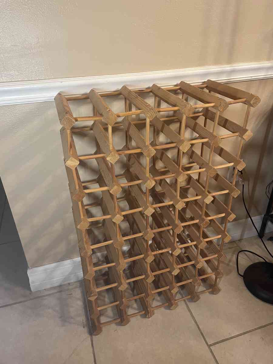 Wooden Wine Rack - Loughman, Florida - FleaMarketBay