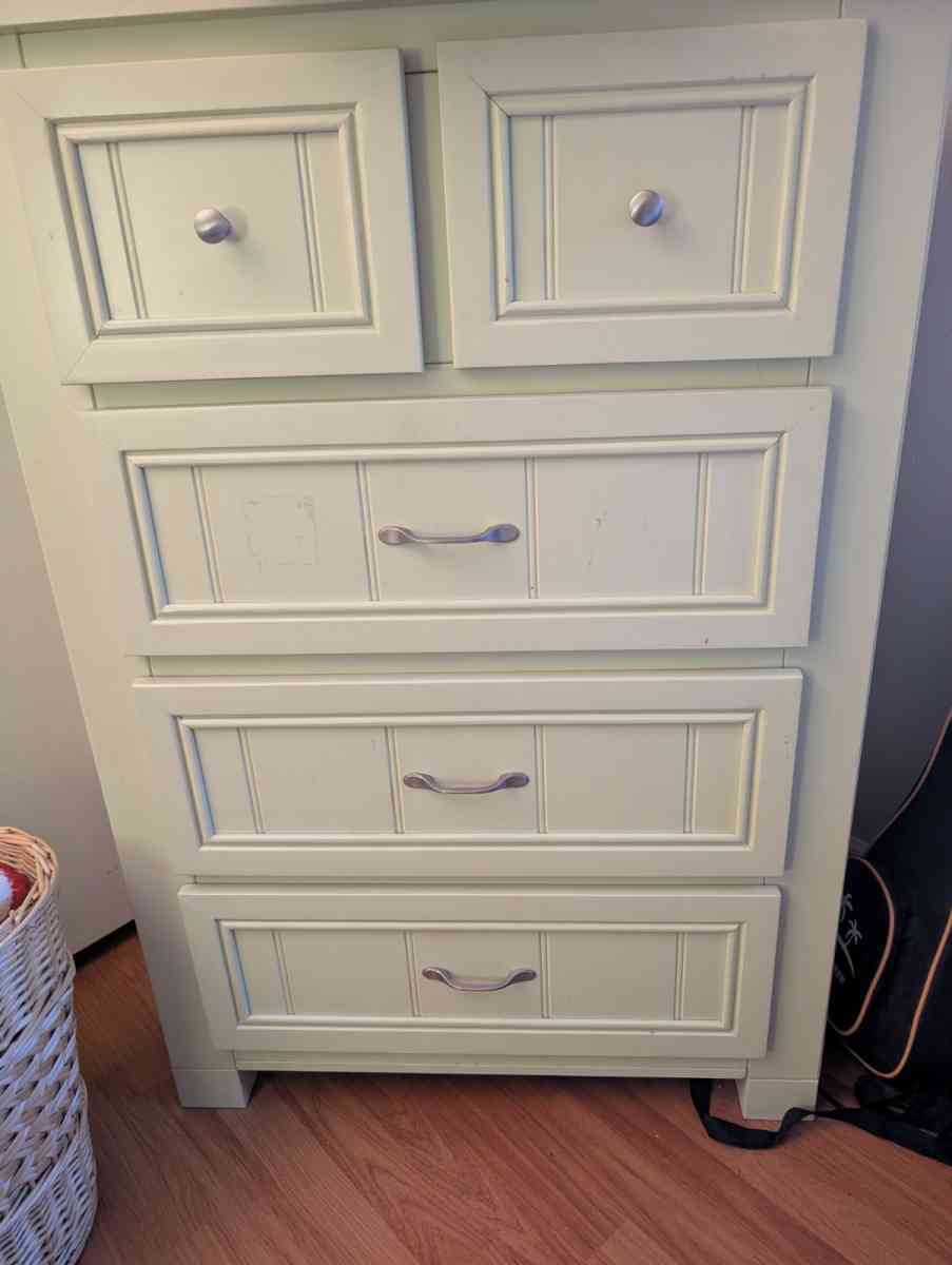 full size bed and mattress - Stone Mountain, Georgia - FleaMarketBay