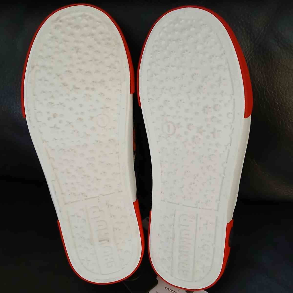 Pokemon slip on shoes youth size 1 - Indianapolis, Indiana - FleaMarketBay