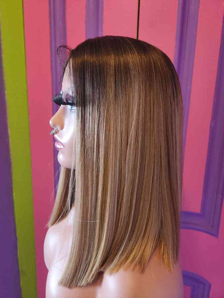 shakira - Aiea, Hawaii - FleaMarketBay