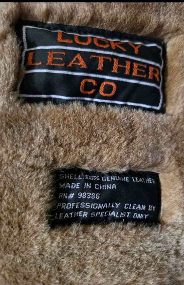 Large Lucky Lether Co Coat Tan - Hialeah, Florida - FleaMarketBay