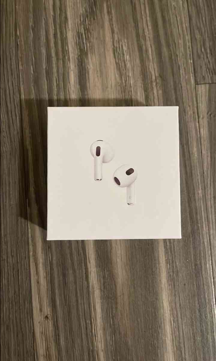 AirPod 3 wMagSafe Charger - Dacula, Georgia