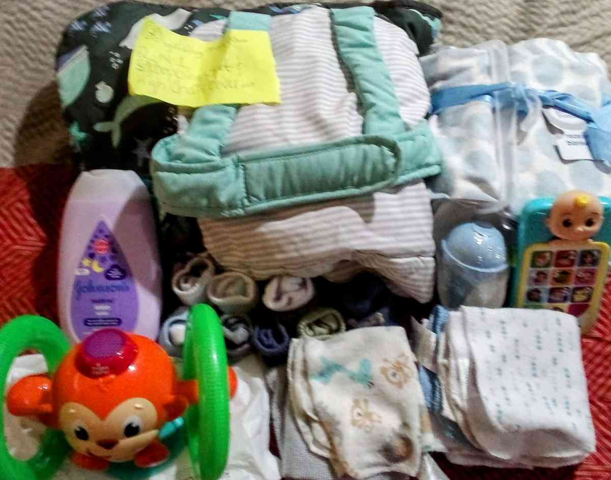 BRAND NEW LAUNDRY BASKET BABY SHOWER GIFT FOR BOY - Hagerstown, Maryland