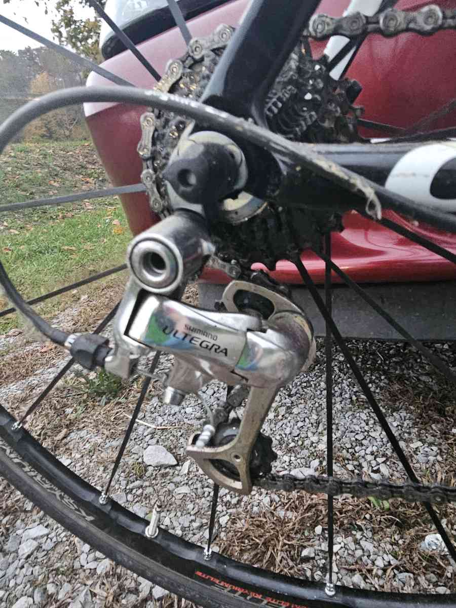 GIANT TCR ADVANCED BICYCLE - Sparta, Tennessee - FleaMarketBay