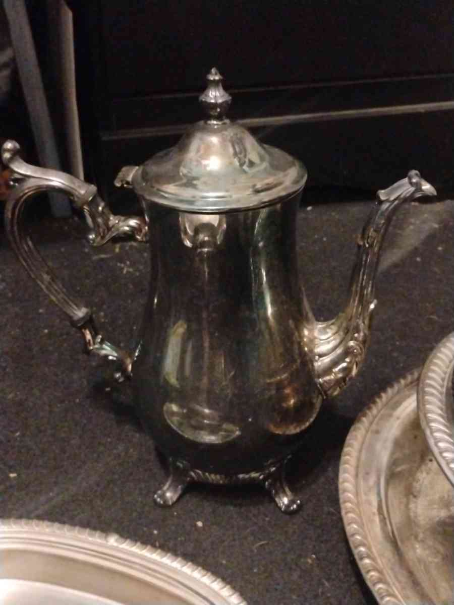 Silver Serving Ware - Arlington, Texas - FleaMarketBay