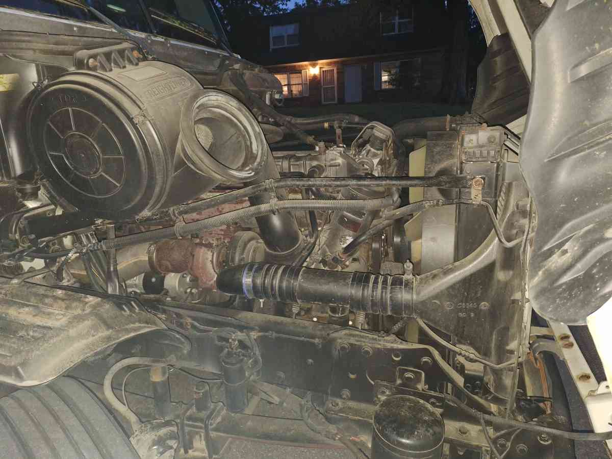 2007 freightlinner  columbia - Chattanooga, Tennessee - FleaMarketBay