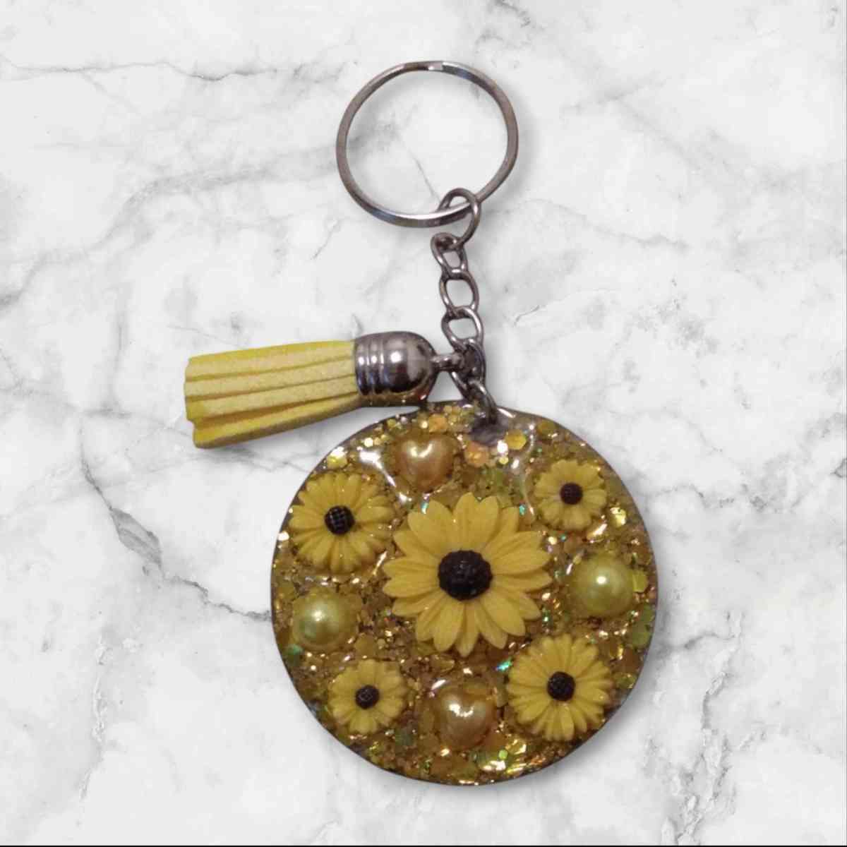 KEYCHAINS SUNFLOWER - Bronx, New York - FleaMarketBay