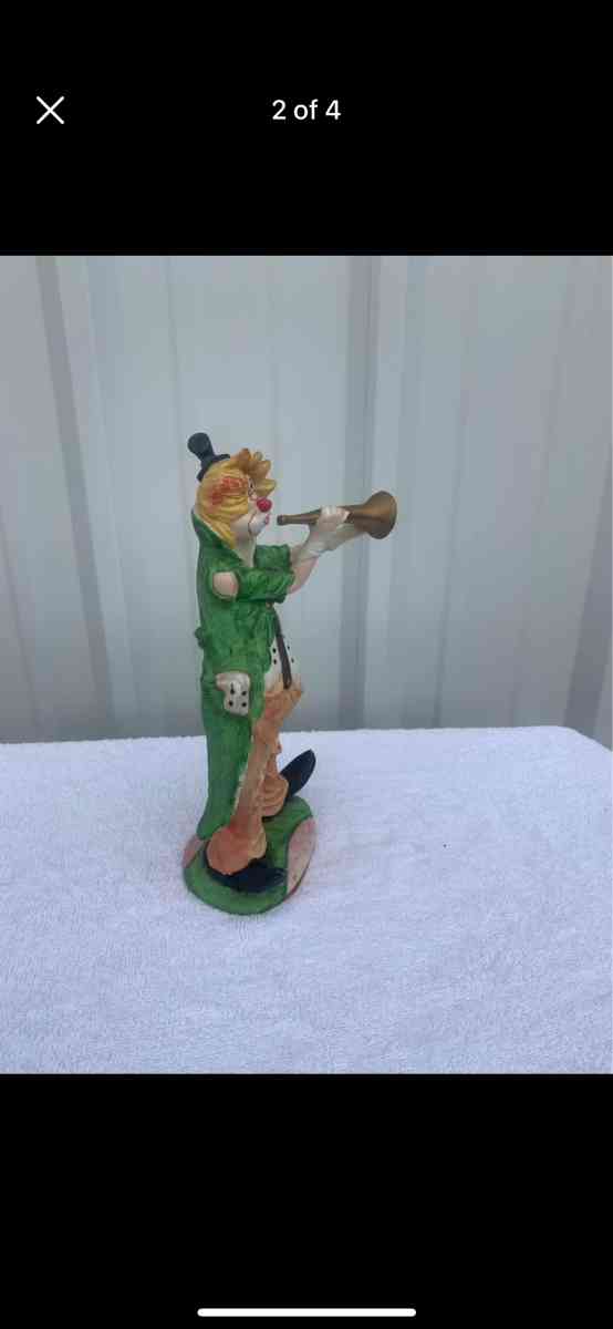 Clown - Kissimmee, Florida - FleaMarketBay