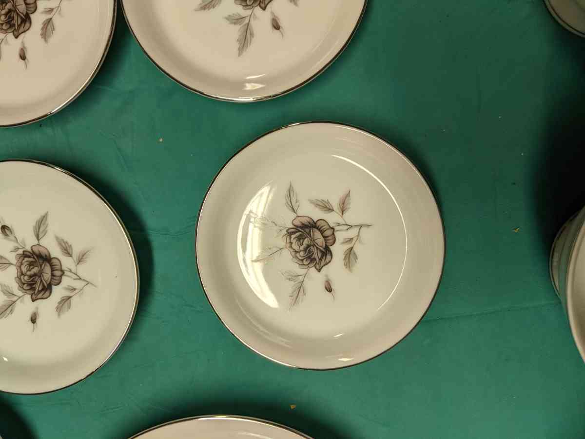 Fine China Two Boxes Of 24 Pce Set - Saint Paul, Minnesota - FleaMarketBay