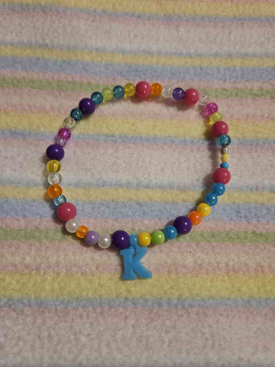 bead necklaces and bracelets