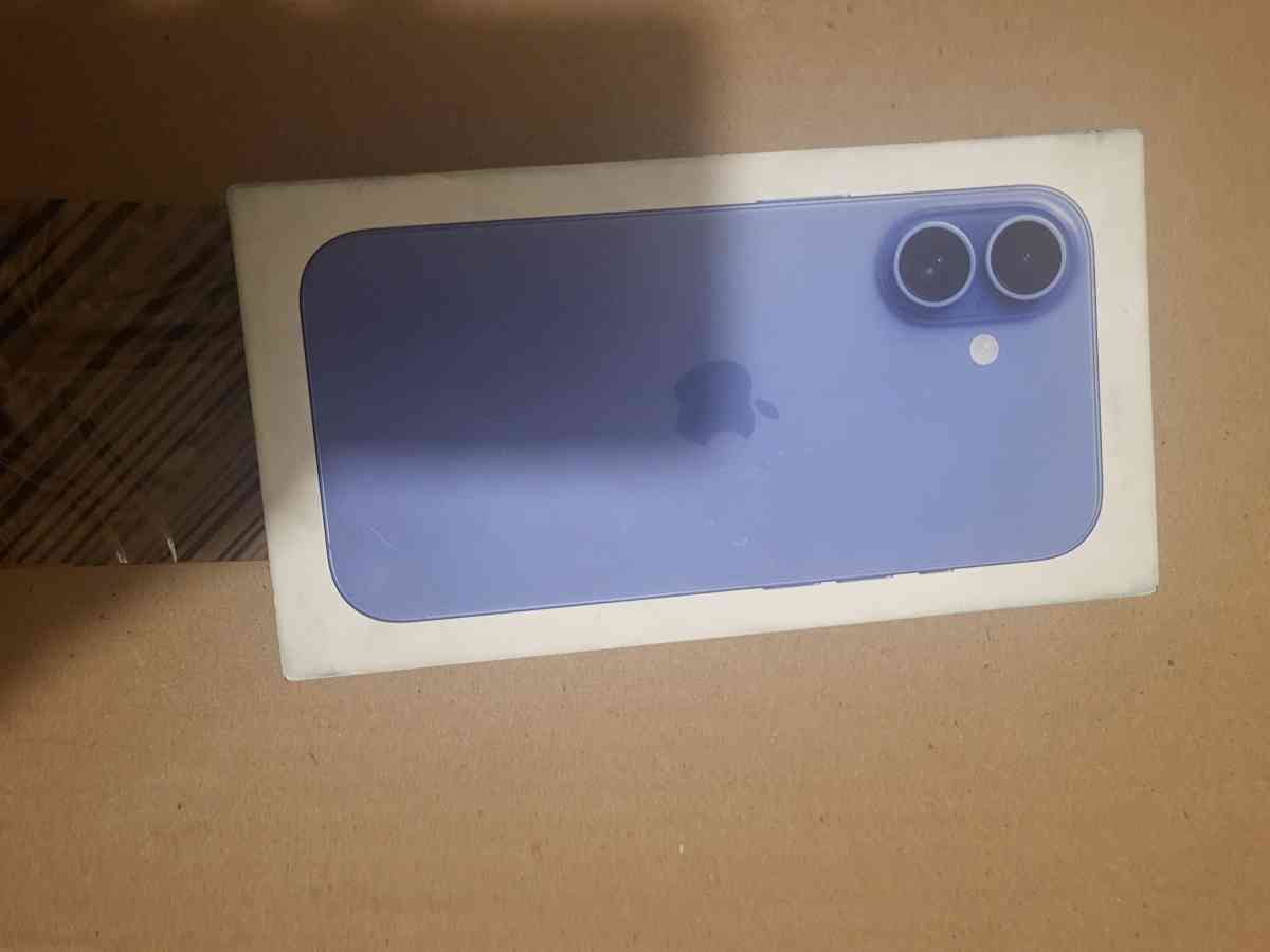 iphone 16 - Oakland, California