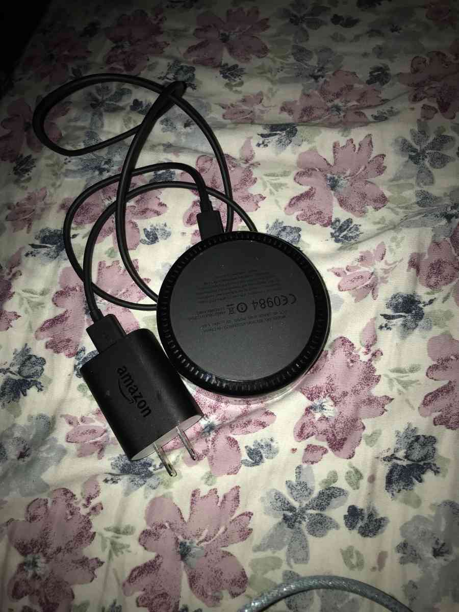 Alexa Amazon speaker - Mc Lean, Virginia - FleaMarketBay