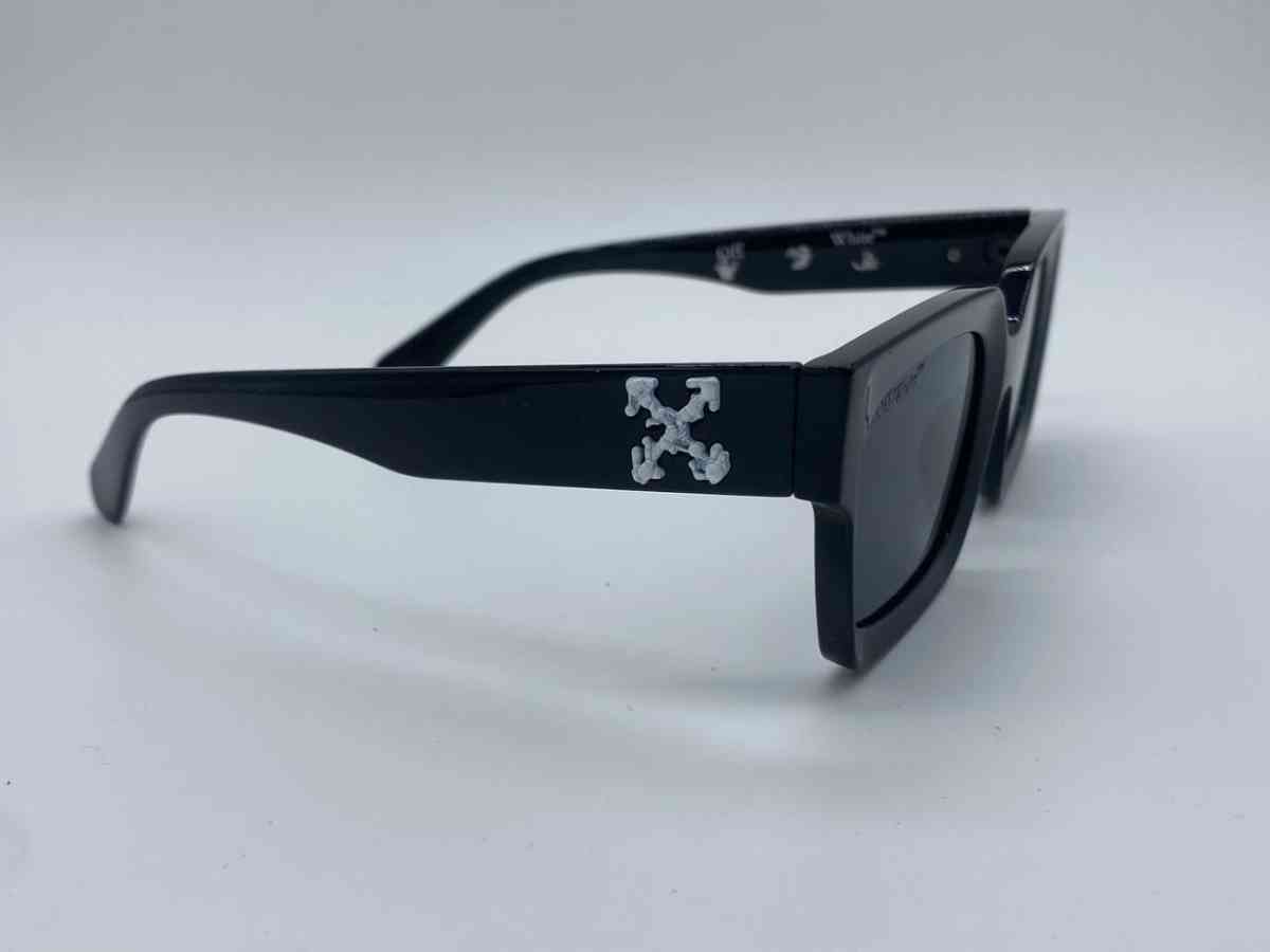 Black Off White Sunglasses - Corpus Christi, Texas - FleaMarketBay