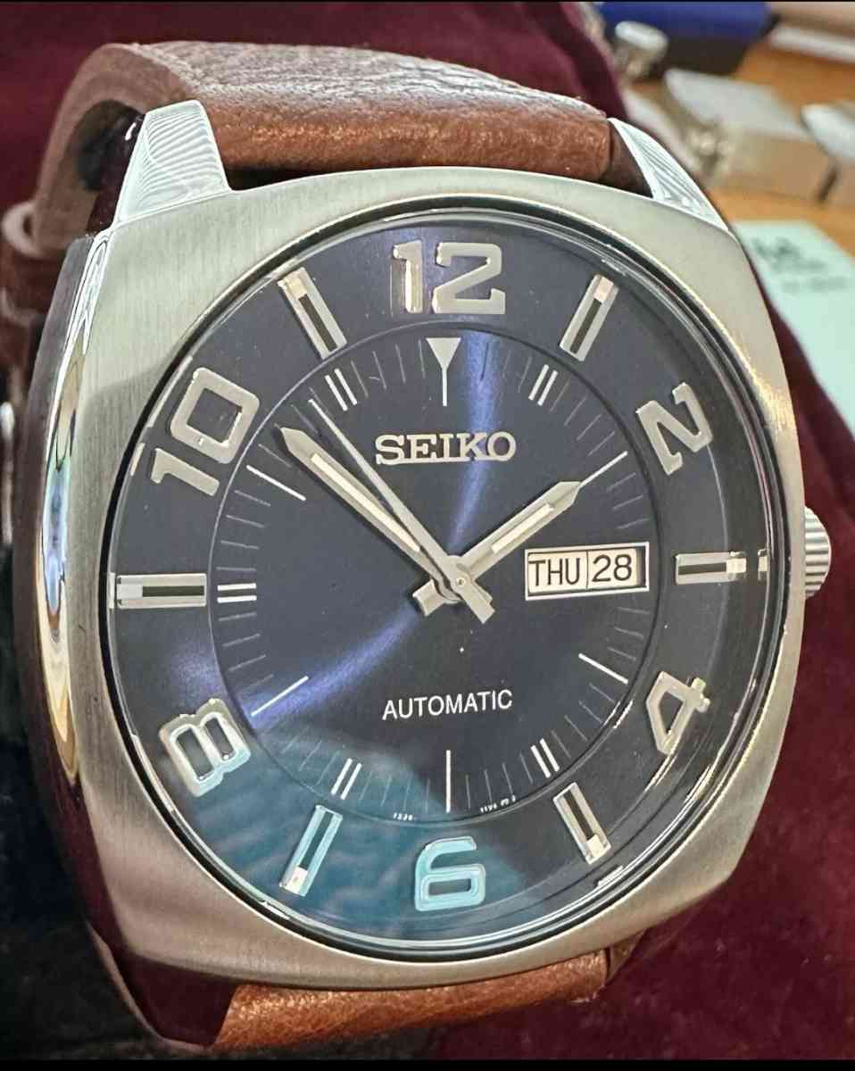 Seiko Automatic Mens Watch - Houston, Texas - FleaMarketBay