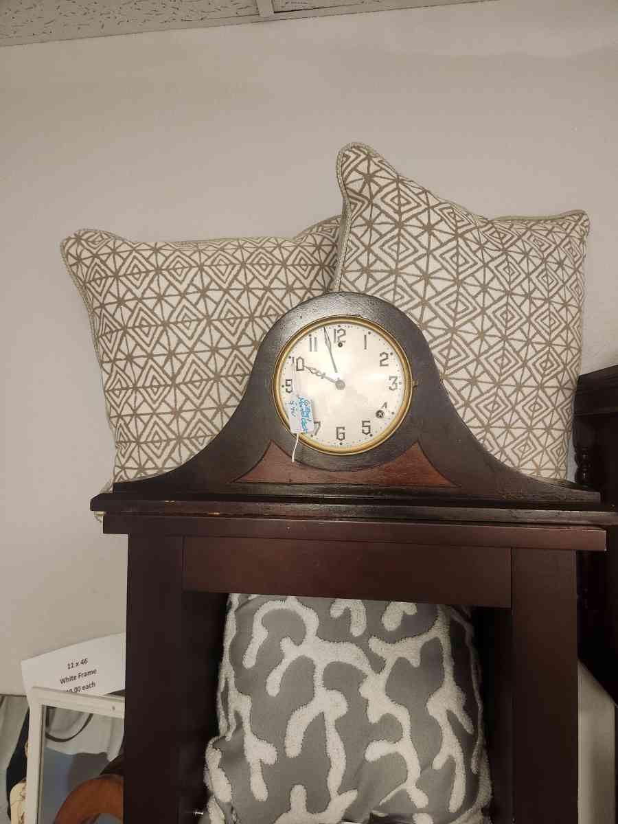 wind up clocks - Seminole, Texas