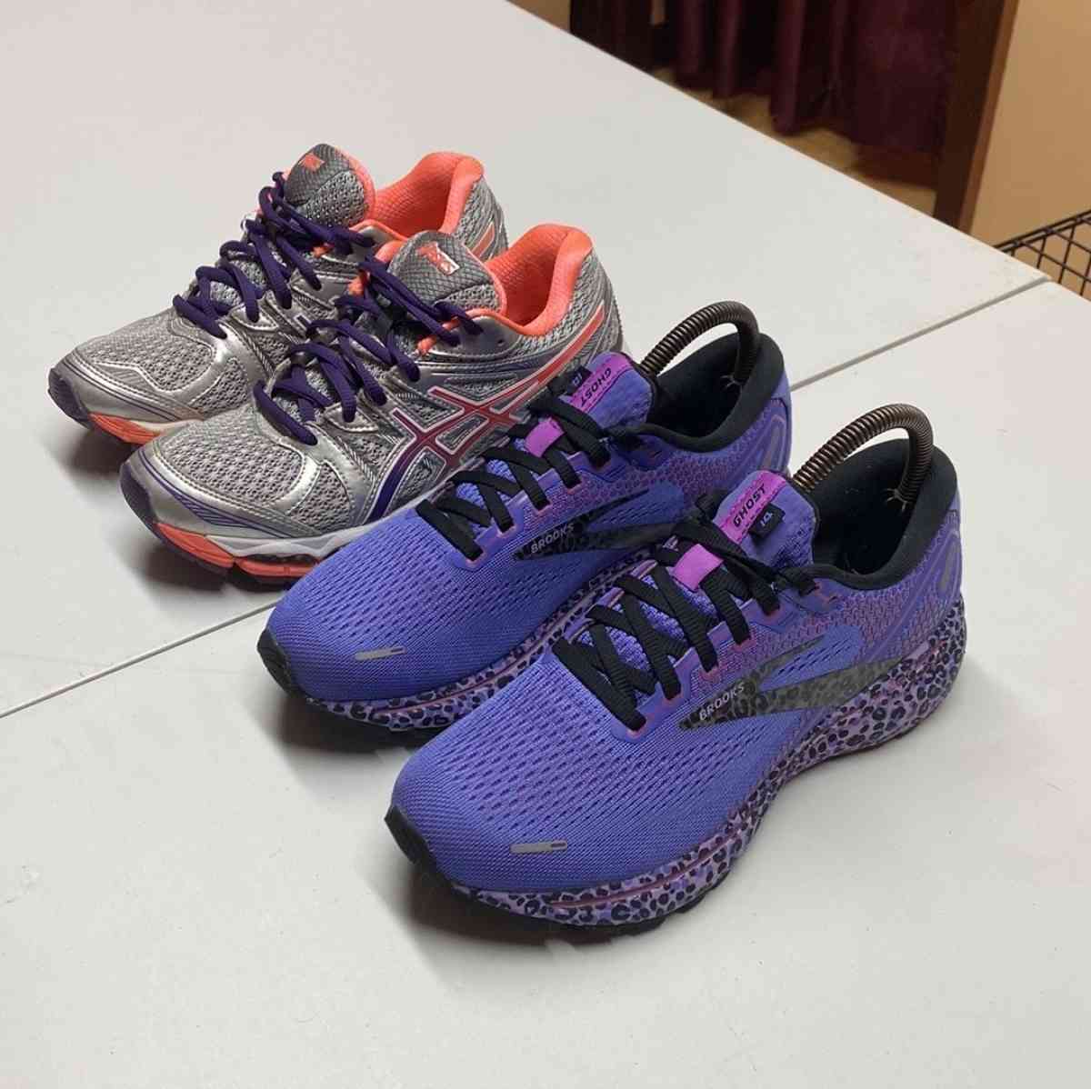 ASICS Gel Evate 2 Brooks Ghost 14 Size 7 half Sneaker Bundle