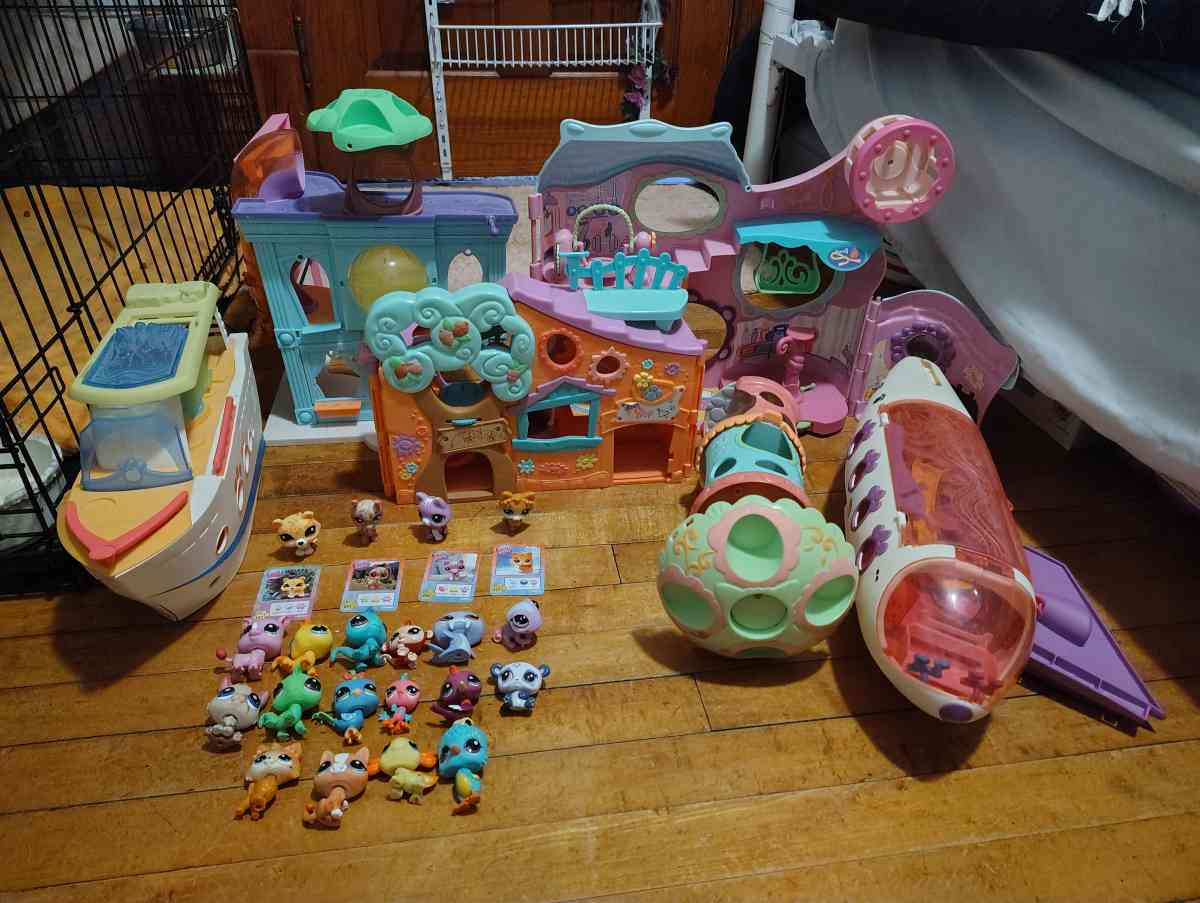 littlest pet shop lot - Astoria, South Dakota - FleaMarketBay