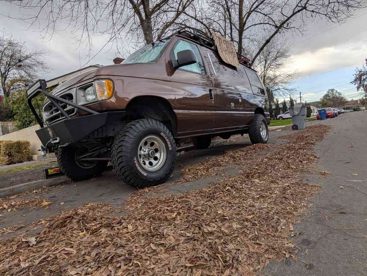2000 Ford Econoline Van 559 375 5785 - Fresno, California - FleaMarketBay