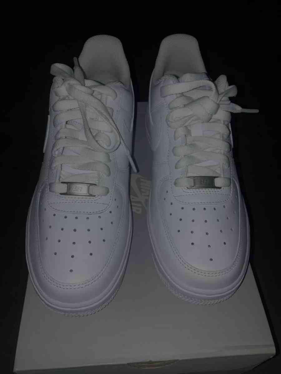 white Air forces 1s - Dallas, Texas - FleaMarketBay