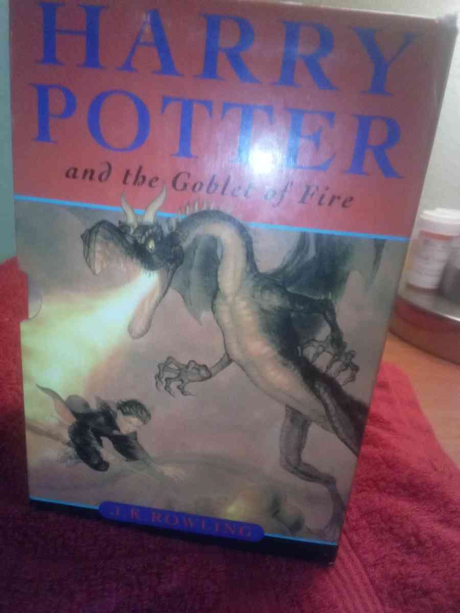 Harry Potter boxed set - Fresno, California - FleaMarketBay
