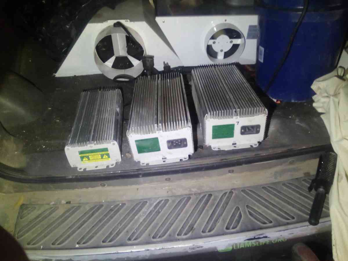 light fixtures with ballest - San Diego, California - FleaMarketBay