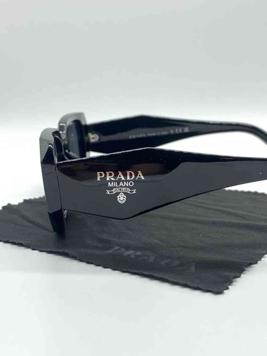 Prada Sunglasses - Alicia, Arkansas - FleaMarketBay