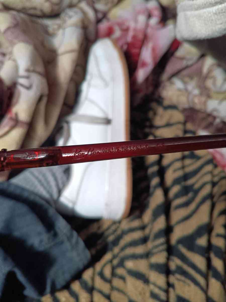 Ray bans - Los Angeles, California - FleaMarketBay